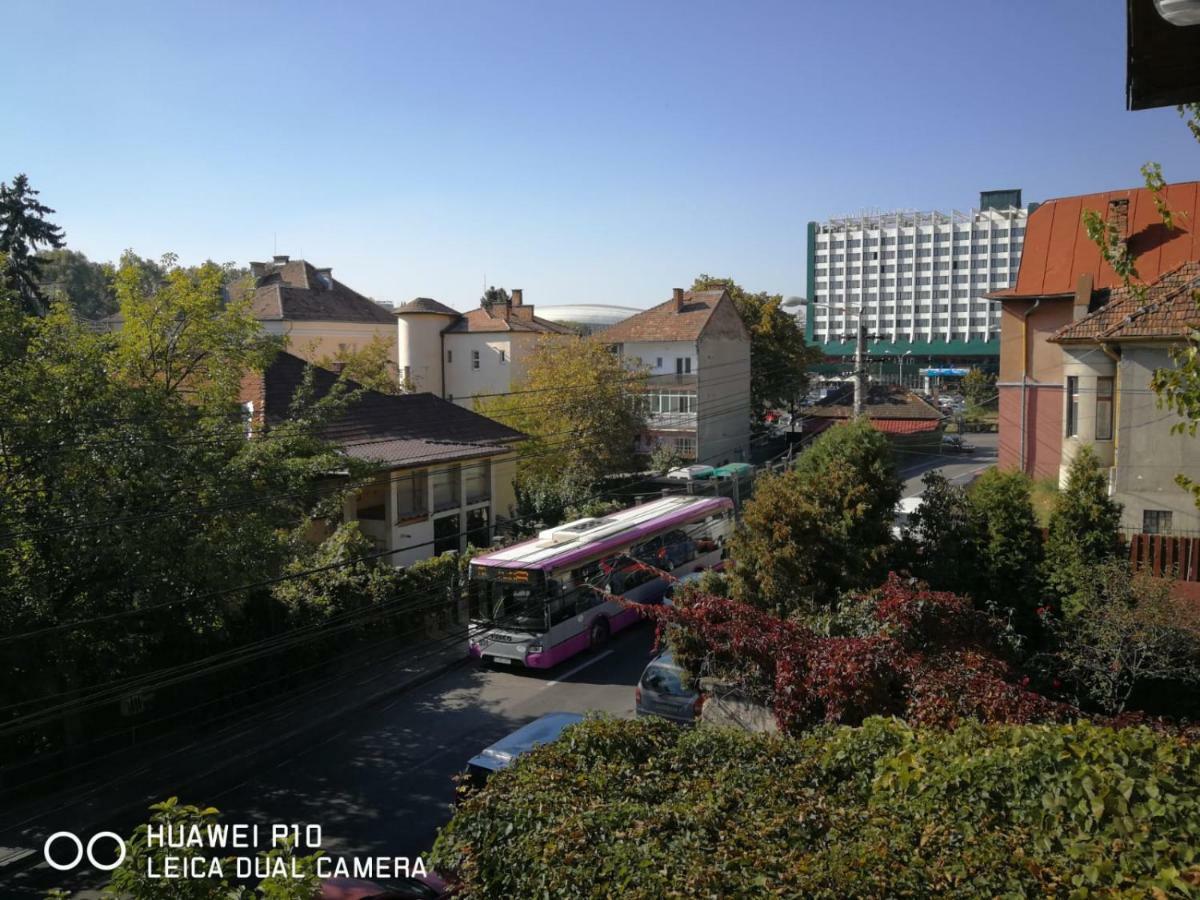 Apartament Hunter Apartment Cluj-Napoca Ngoại thất bức ảnh