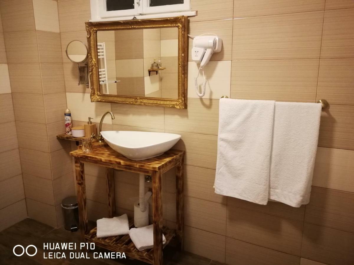 Apartament Hunter Apartment Cluj-Napoca Ngoại thất bức ảnh